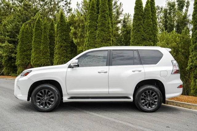 Lexus GX photo 9