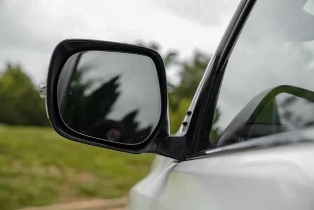 Lexus GX photo 23