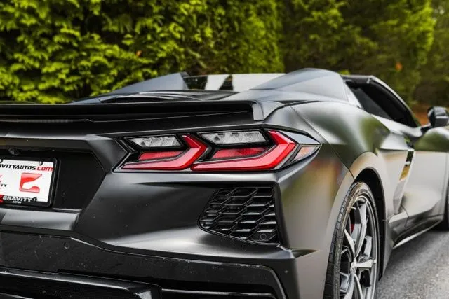 Chevrolet Corvette photo 17