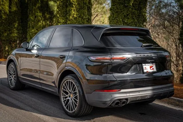 2022 Porsche Cayenne Platinum Edition - Photo 15