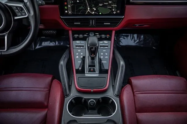 2022 Porsche Cayenne Platinum Edition - Photo 36