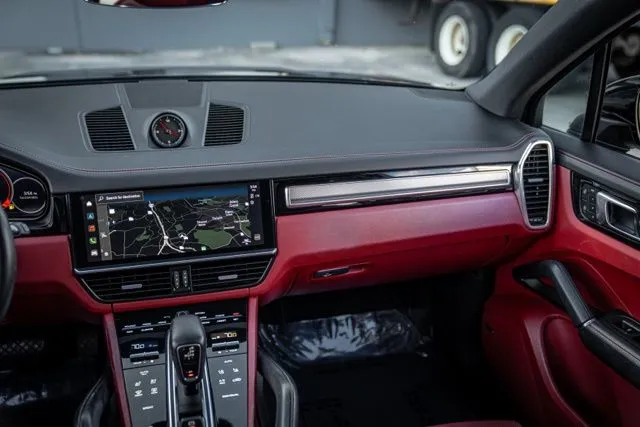 2022 Porsche Cayenne Platinum Edition - Photo 33