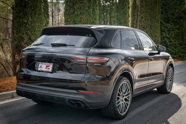 2022 Porsche Cayenne Platinum Edition - Photo 16