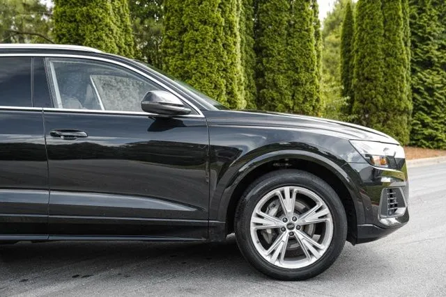 Audi Q8 photo 14