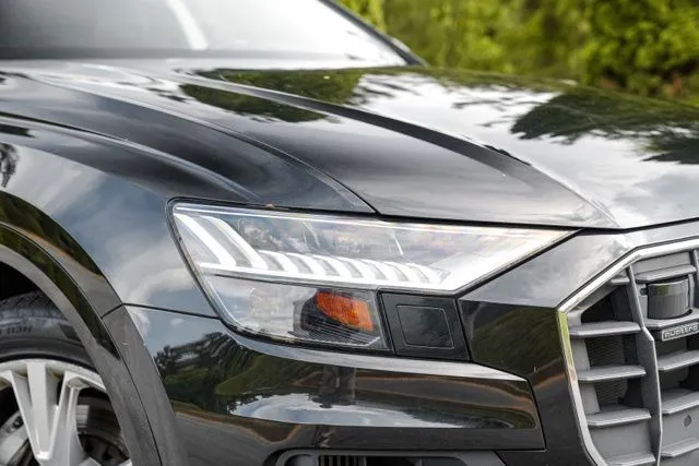Audi Q8 photo 8