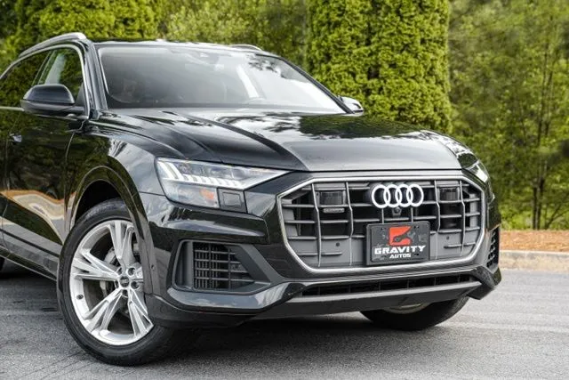 Audi Q8 photo 6