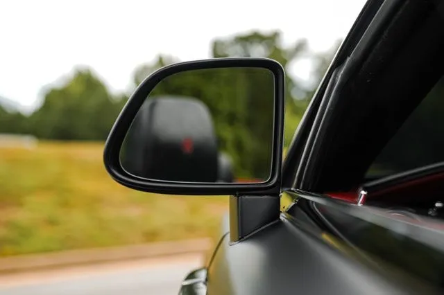 Rolls-Royce Dawn photo 15