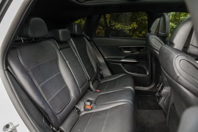 Mercedes-Benz GLC photo 40