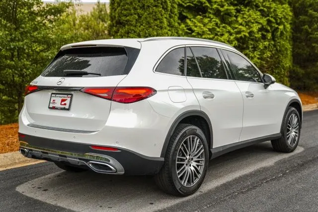 Mercedes-Benz GLC photo 17