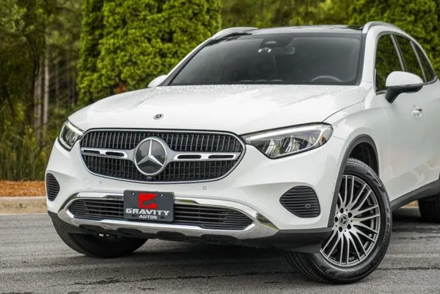Mercedes-Benz GLC photo 2