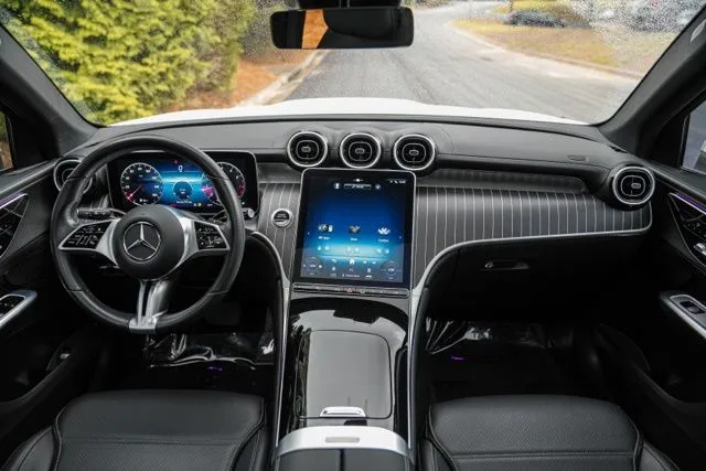 Mercedes-Benz GLC photo 24