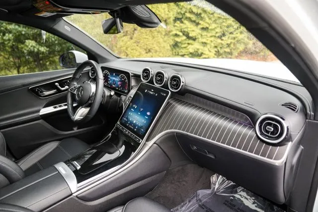 Mercedes-Benz GLC photo 25
