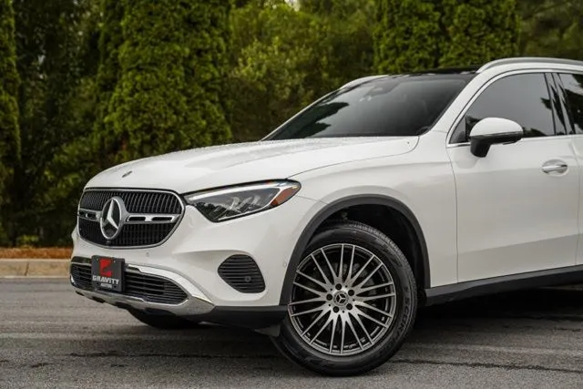 Mercedes-Benz GLC photo 3