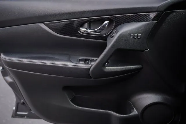 2020 Nissan Rogue SL - Photo 34