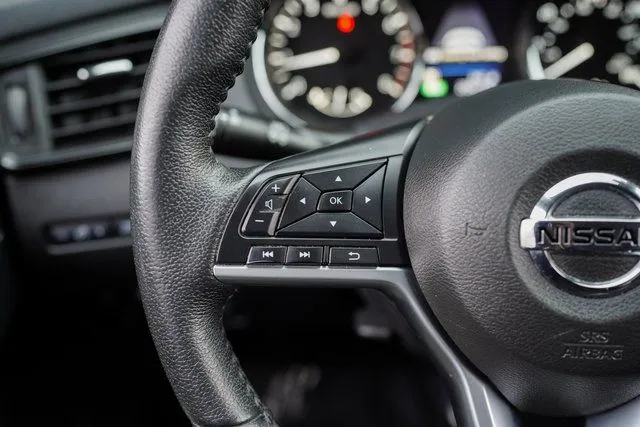 2020 Nissan Rogue SL - Photo 27