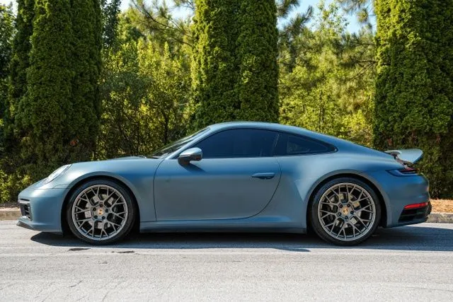 Porsche 911 photo 10