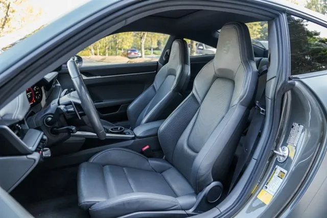 Porsche 911 photo 42