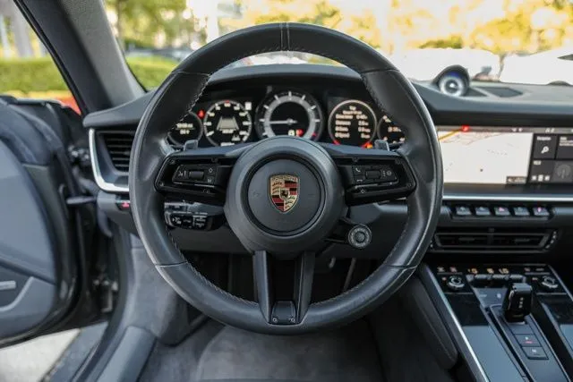 Porsche 911 photo 30