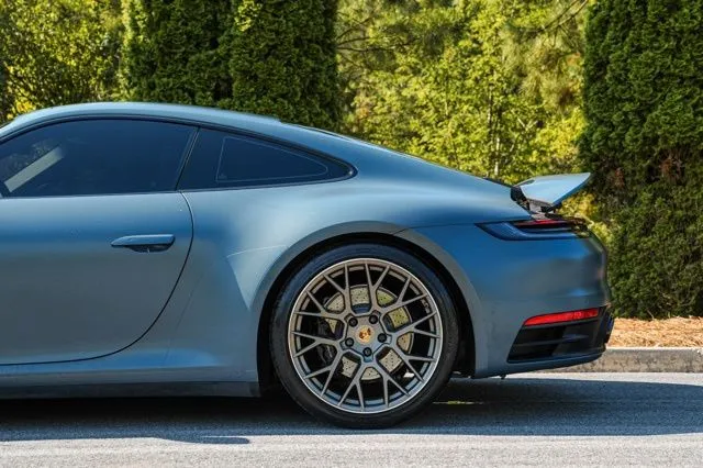 Porsche 911 photo 12