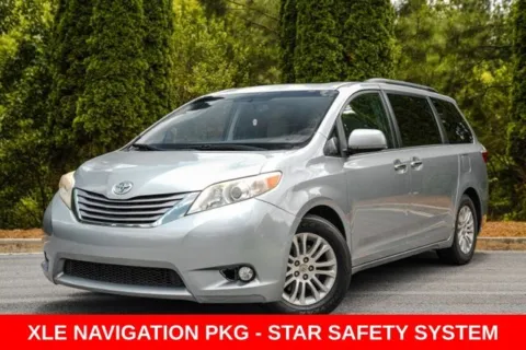 Silver 2015 Toyota Sienna XLE for sale in Duluth, GA