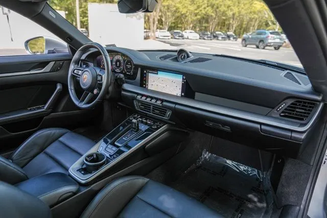 Porsche 911 photo 23