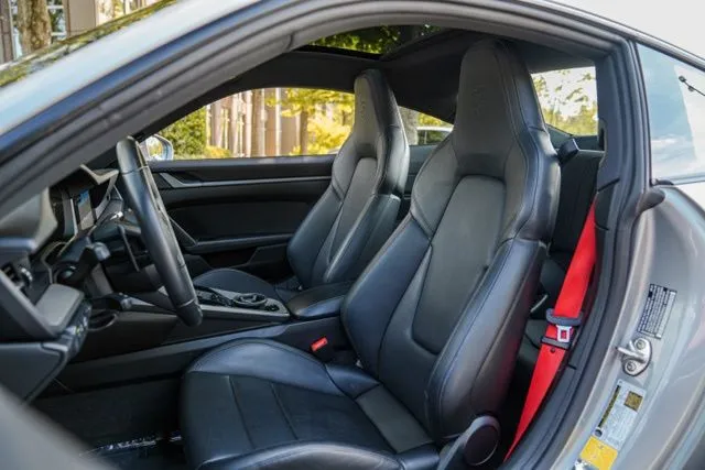 Porsche 911 photo 35