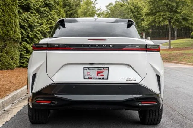 Lexus RZ photo 38
