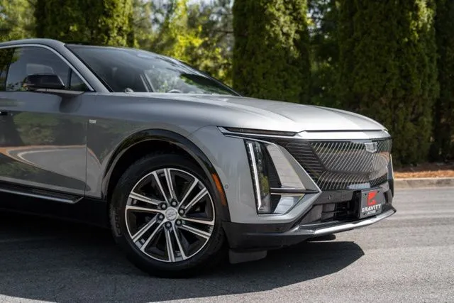 Cadillac LYRIQ photo 7
