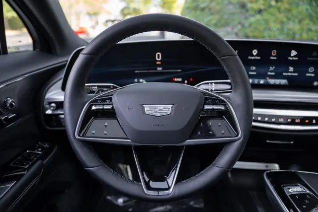 Cadillac LYRIQ photo 31