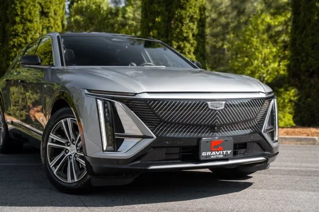 Cadillac LYRIQ photo 6
