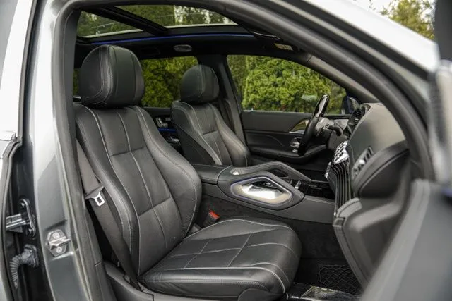 Mercedes-Benz GLS photo 46