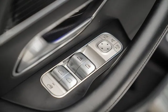 Mercedes-Benz GLS photo 65