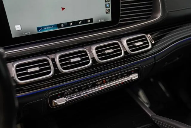 Mercedes-Benz GLS photo 41
