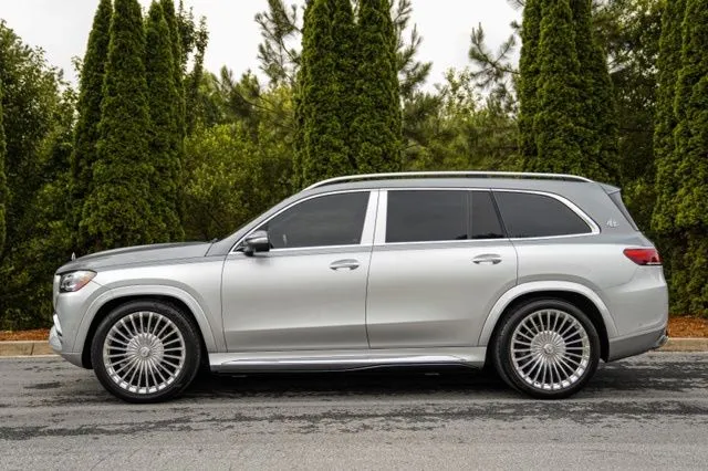 Mercedes-Benz GLS photo 9