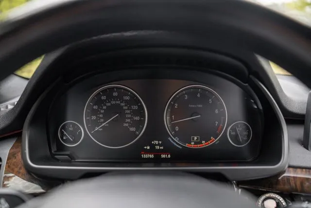 BMW X5 photo 32