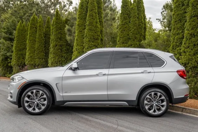 BMW X5 photo 9