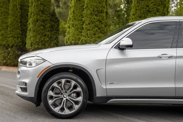 BMW X5 photo 10