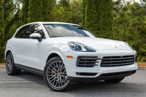 More photos of 2021 Porsche Cayenne at Gravity Autos Duluth, GA