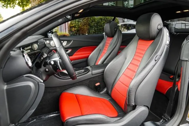 Mercedes-Benz E-Class photo 34