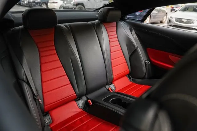 Mercedes-Benz E-Class photo 37
