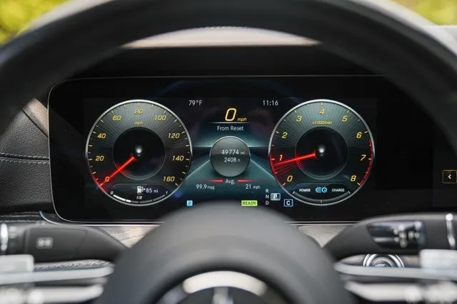 Mercedes-Benz E-Class photo 27