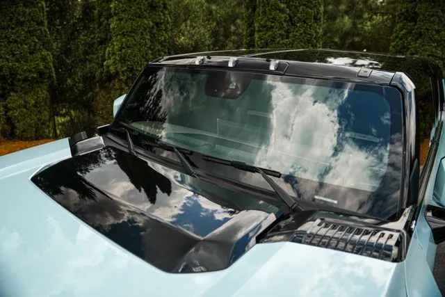 GMC Hummer EV SUV photo 13
