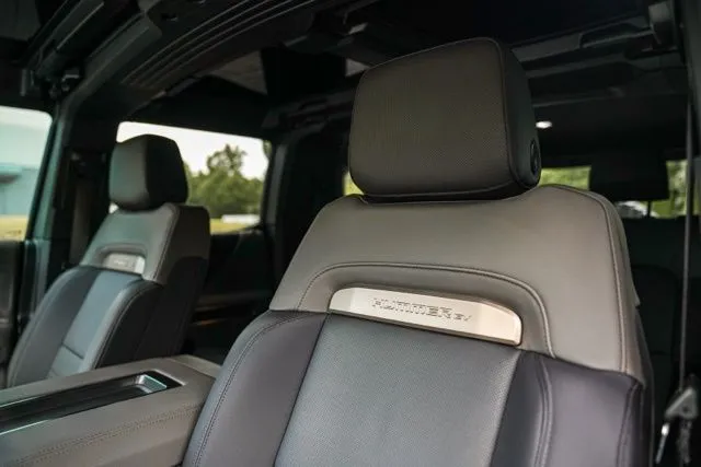 GMC Hummer EV SUV photo 43