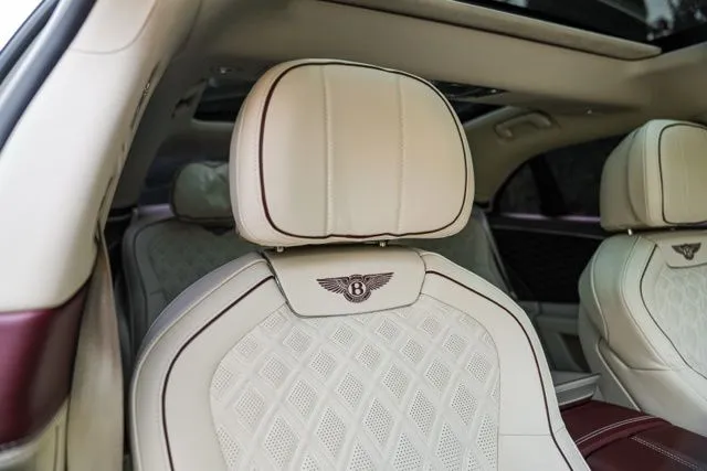 Bentley Flying Spur photo 44