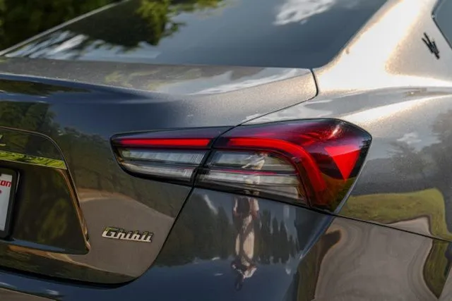 Maserati Ghibli photo 19