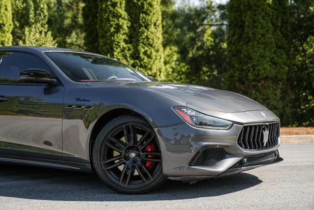 Maserati Ghibli photo 7