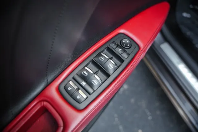 Maserati Ghibli photo 47
