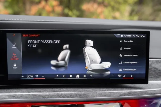 BMW 7 Series photo 30