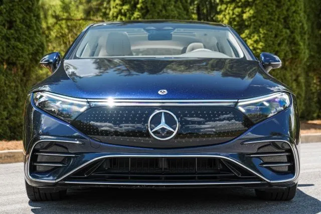 Mercedes-Benz EQS photo 23