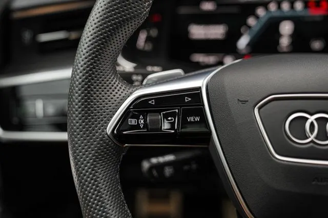 Audi S7 photo 27